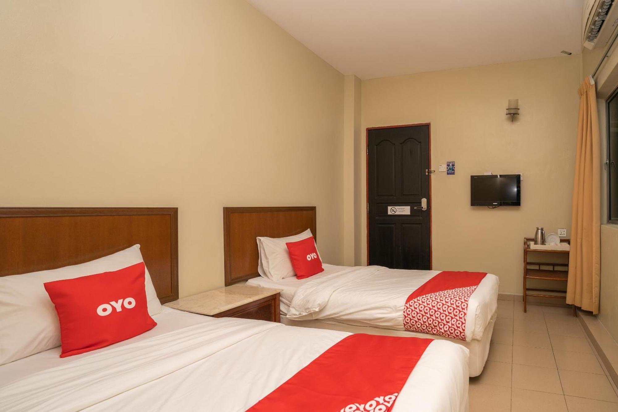 De Clinique Hotel Kampong Pasir Bogak Εξωτερικό φωτογραφία