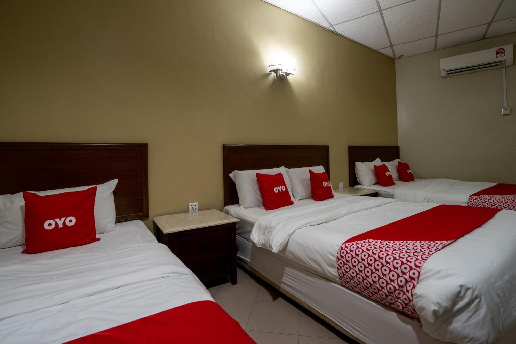 De Clinique Hotel Kampong Pasir Bogak Εξωτερικό φωτογραφία
