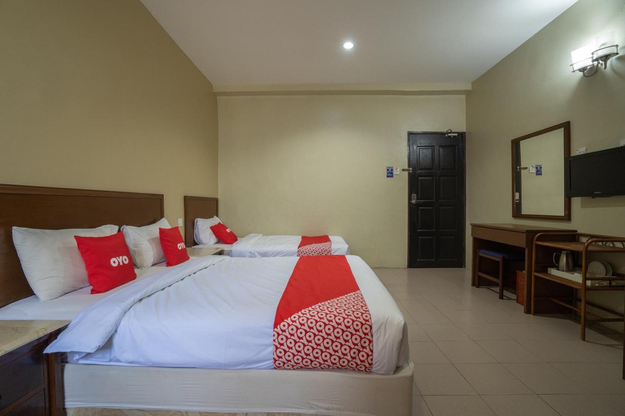 De Clinique Hotel Kampong Pasir Bogak Εξωτερικό φωτογραφία