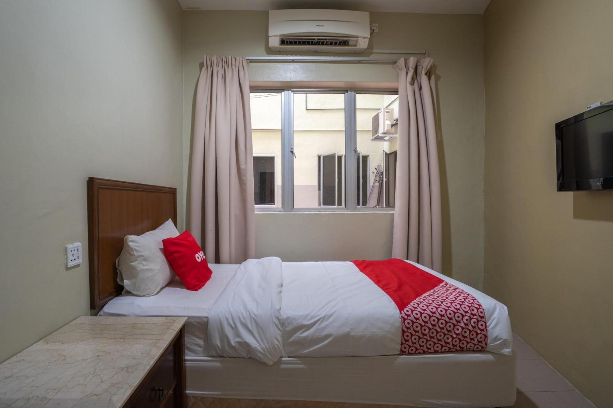 De Clinique Hotel Kampong Pasir Bogak Εξωτερικό φωτογραφία