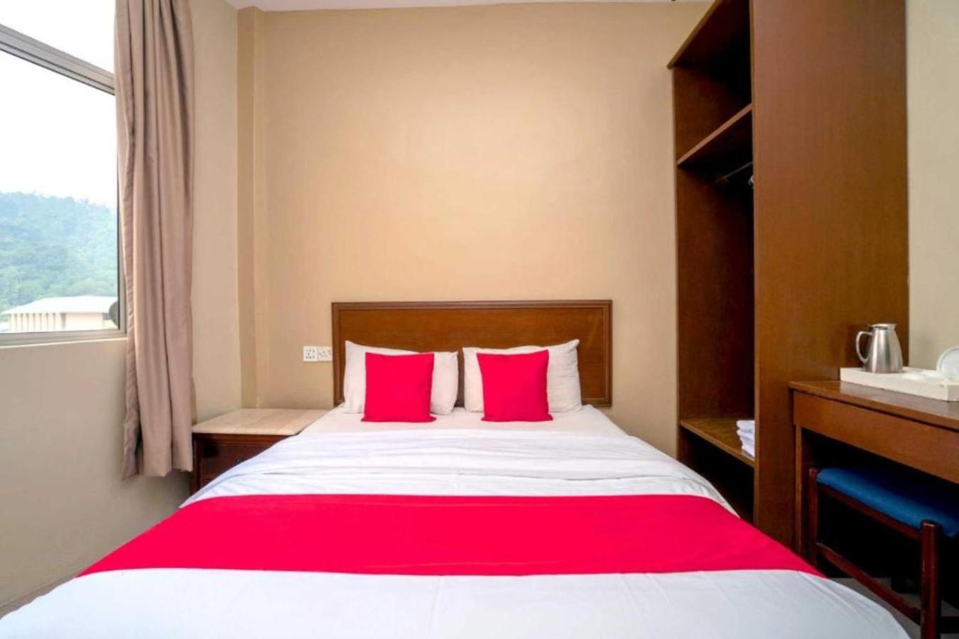 De Clinique Hotel Kampong Pasir Bogak Εξωτερικό φωτογραφία