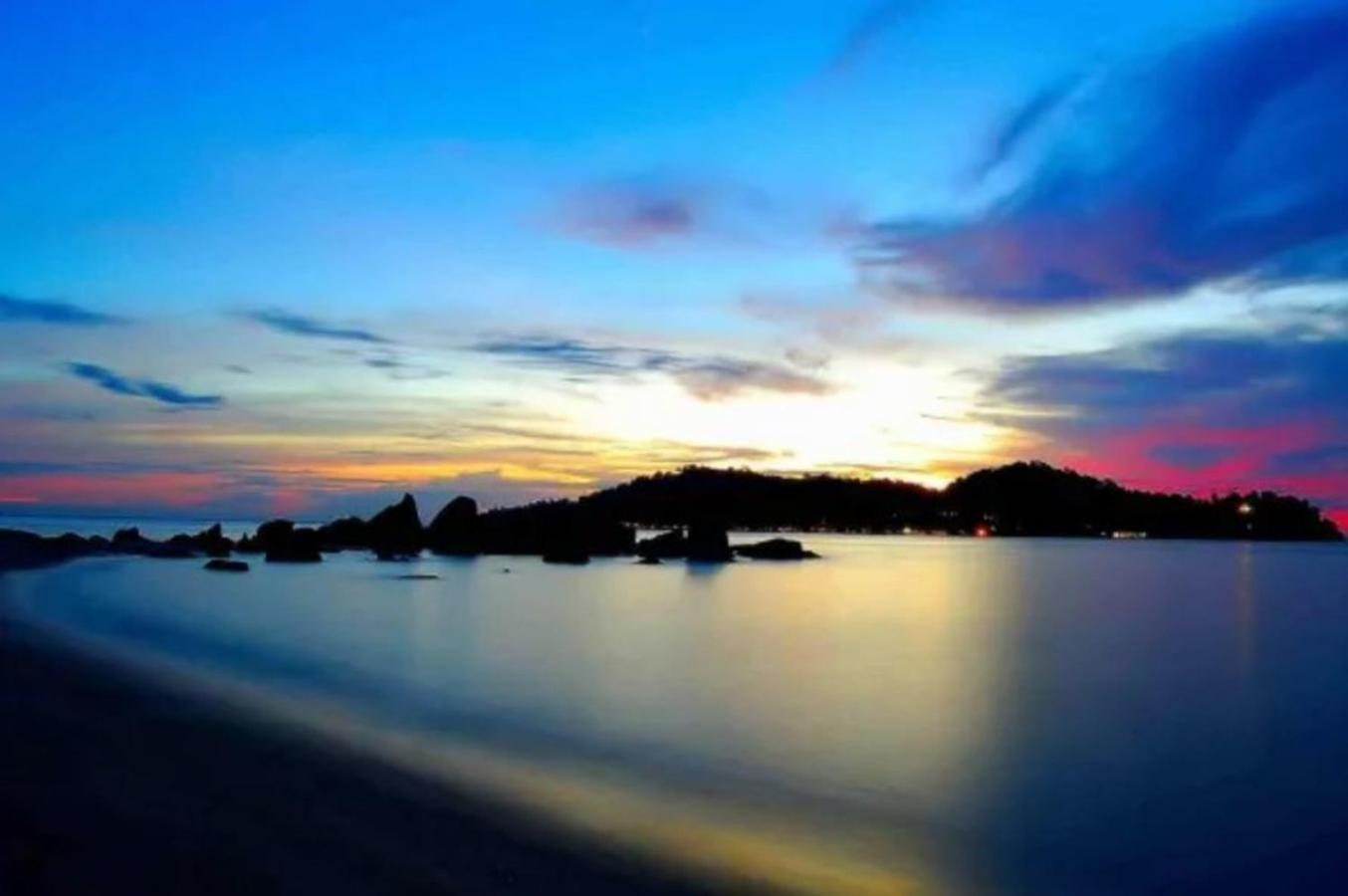De Clinique Hotel Kampong Pasir Bogak Εξωτερικό φωτογραφία